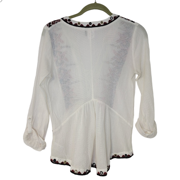 Anthropologie Akemi & Kin Women's Embroidered Boho Peasant Top Off-White Sz S - Picture 3 of 5